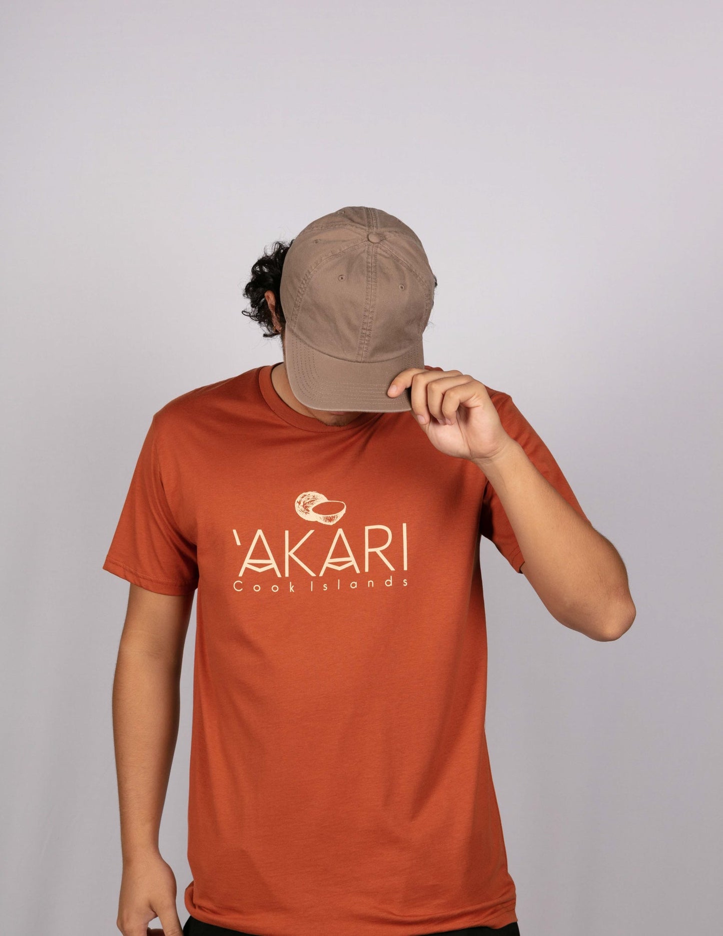 'Akari Tee